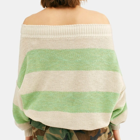 NWOT $148 Free People M Cassidy Off The Shoulder Pullover Knit Sweater Stripe - Picture 5 of 9